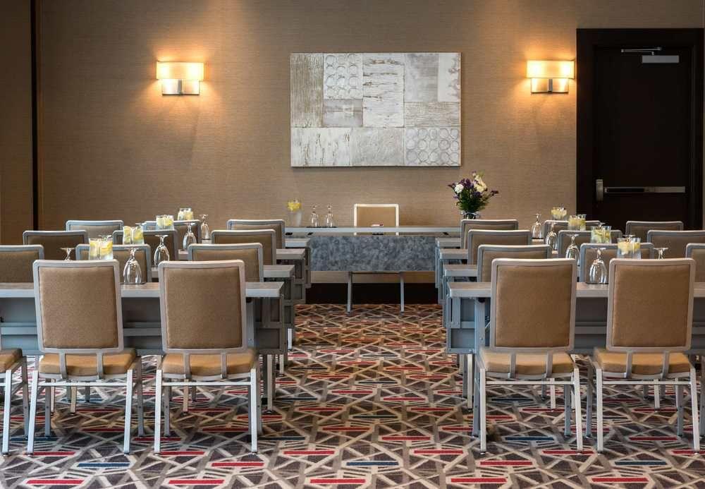 Residence Inn By Marriott Boston Нидем Экстерьер фото