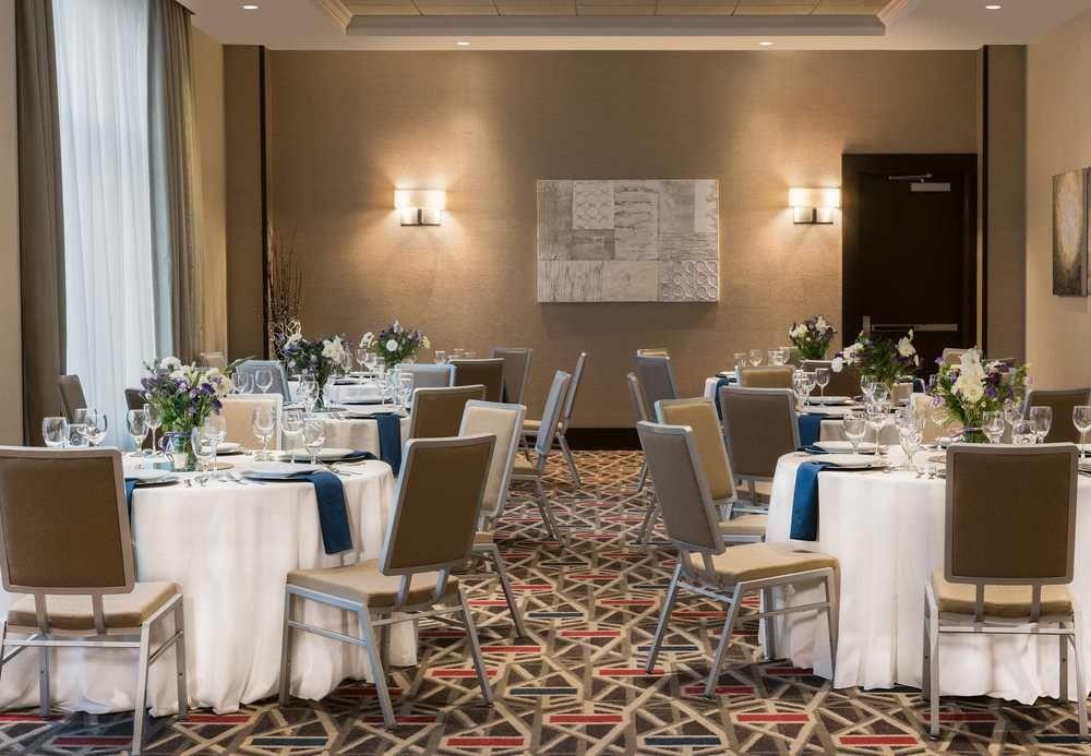 Residence Inn By Marriott Boston Нидем Экстерьер фото