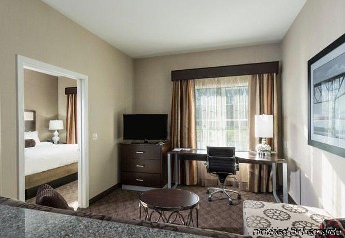 Residence Inn By Marriott Boston Нидем Экстерьер фото