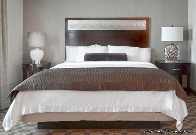 Residence Inn By Marriott Boston Нидем Экстерьер фото